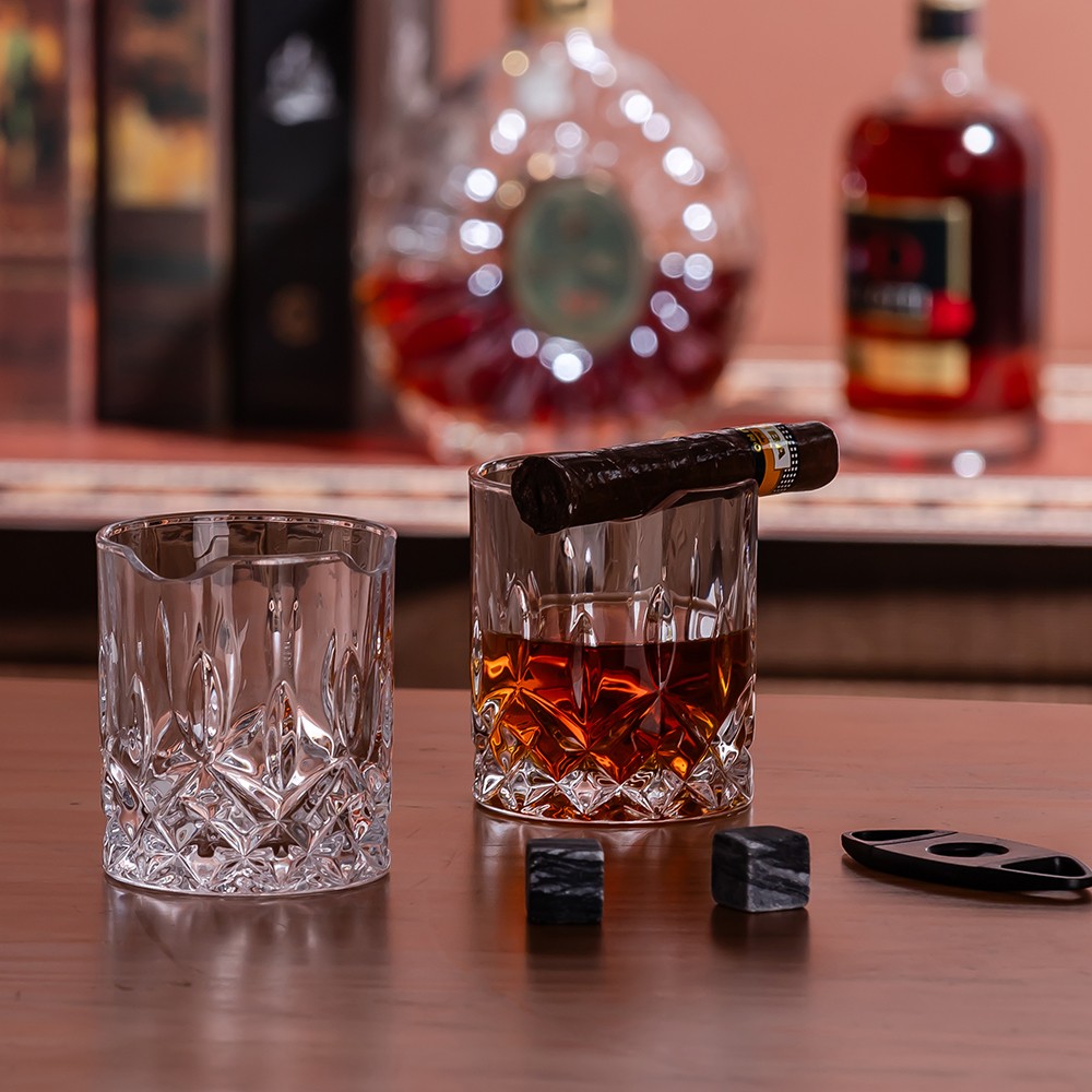 XZ5411-X Ergonomic Cigar Rest Whiskey Tumbler - Single Kraft Box Packaging